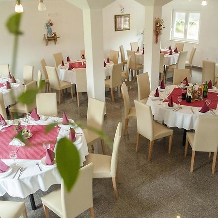 Pansion Danijel Hotel Međugorje Екстериор снимка