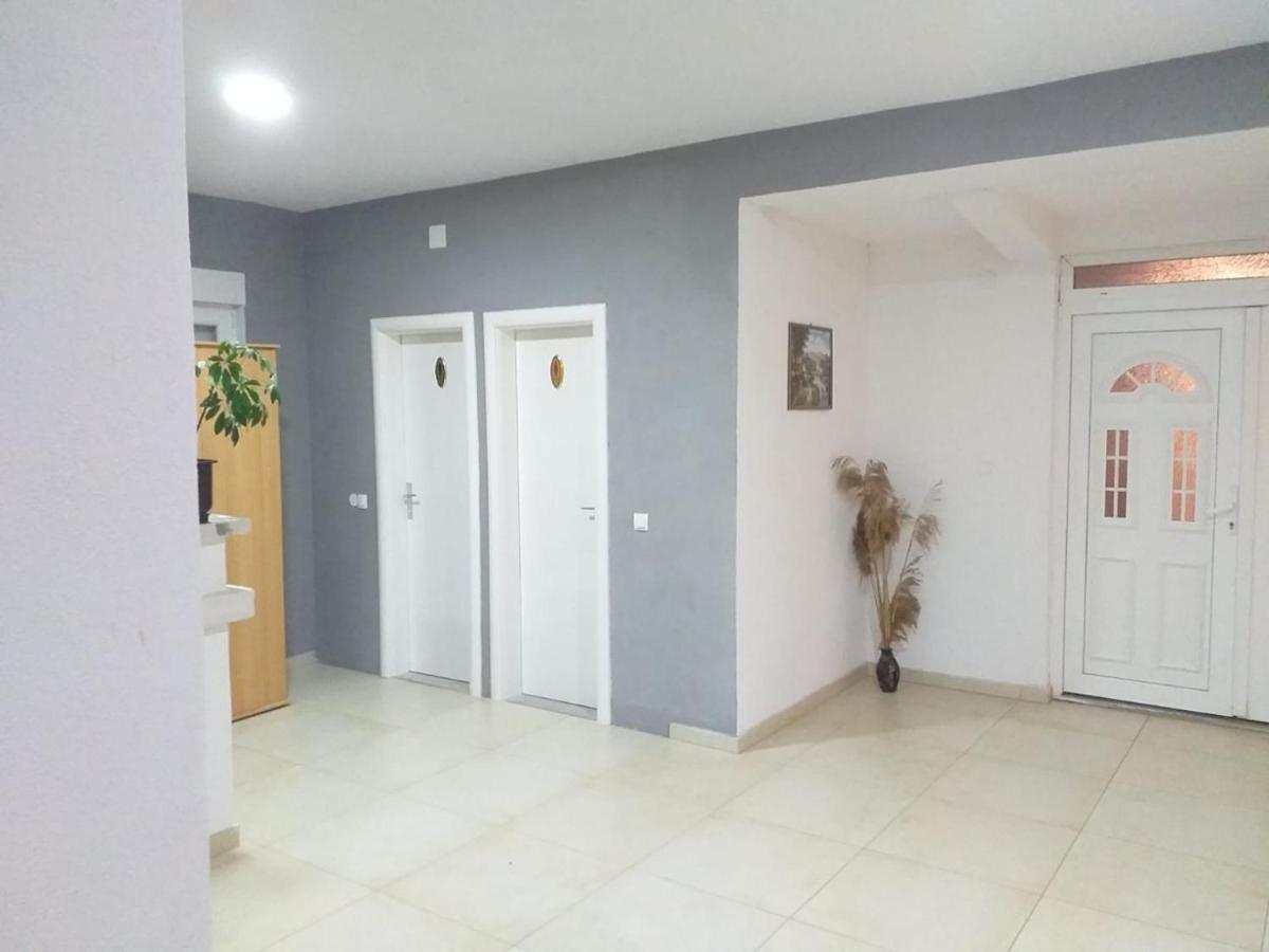 Pansion Danijel Hotel Međugorje Екстериор снимка